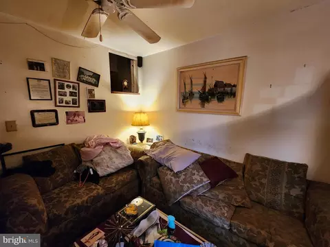 1537 N Stricker St, Baltimore, MD 21217 photo 5