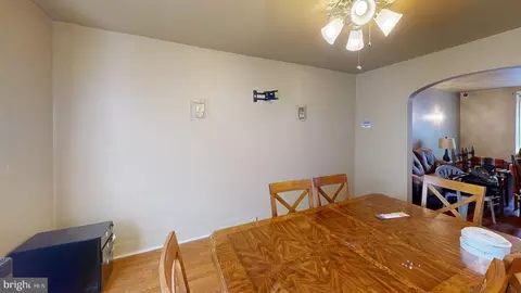 817 Lyndhurst St, Baltimore, MD 21229 photo 10