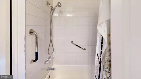 817 Lyndhurst St, Baltimore, MD 21229 photo 21