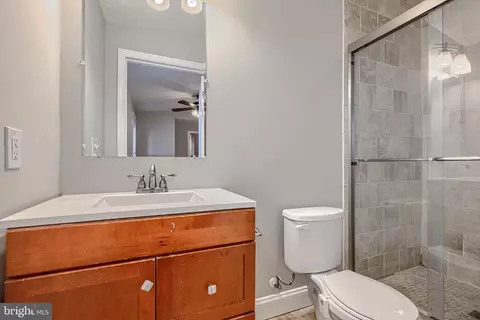 Bath - 135 E West St, Baltimore, MD 21230 photo 3 of 14