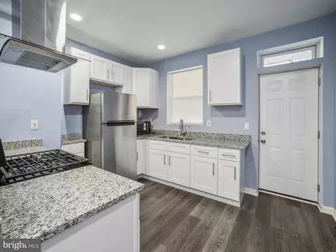 2918 E Monument St, Baltimore, MD 21205 photo 6