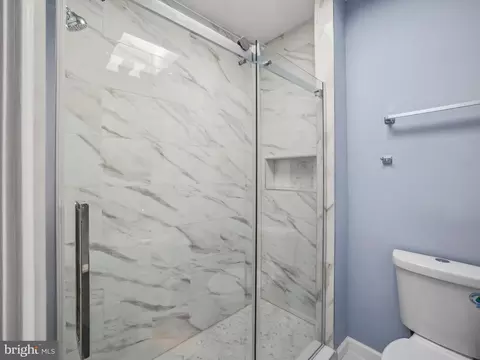 2918 E Monument St, Baltimore, MD 21205 photo 18