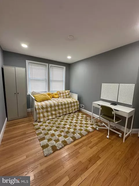 Bedroom - 1512 Greendale Rd, Baltimore, MD 21218 photo 2 of 3