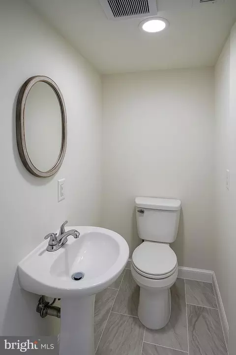 Bath - 1204 Winston Ave, Baltimore, MD 21239 photo 3 of 4