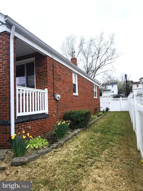 Exterior - 5510 Cedella Ave, Baltimore, MD 21206 photo 3 of 7