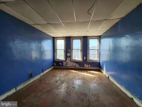 2736 Edmondson Ave, Baltimore, MD 21223 photo 13