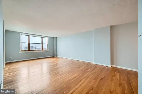 Living - 1101 Saint Paul St #2002, Baltimore, MD 21202 photo 3 of 6