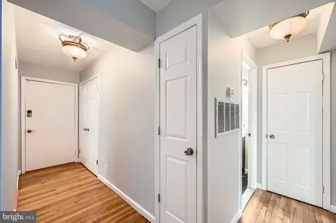 Entry Way - 1101 Saint Paul St #2002, Baltimore, MD 21202 photo 2 of 4