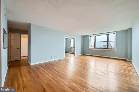 Living - 1101 Saint Paul St #2002, Baltimore, MD 21202 photo 4 of 6