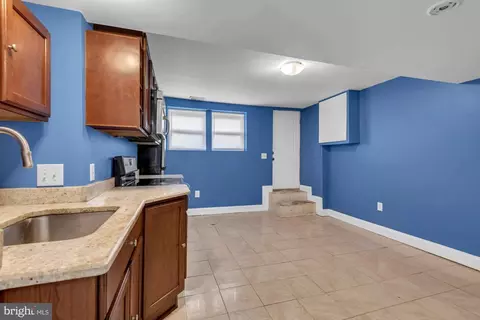 Entry Way - 210 W Read St, Baltimore, MD 21201 photo 2 of 2