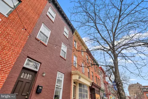 Exterior - 210 W Read St, Baltimore, MD 21201 photo 2 of 2