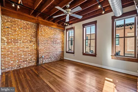 Living - 1504 Riverside Ave, Baltimore, MD 21230 photo 1 of 2
