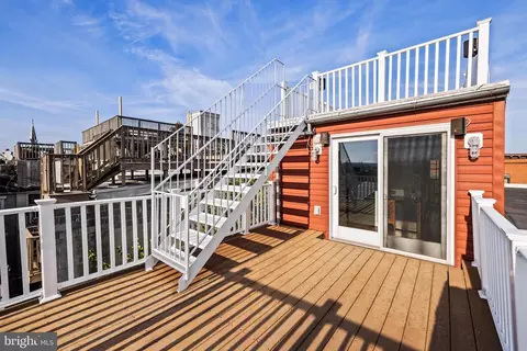 Exterior - 1504 Riverside Ave, Baltimore, MD 21230 photo 5 of 15