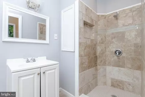 Bath - 900 E 41st St, Baltimore, MD 21218 photo 1 of 1