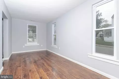 Living - 900 E 41st St, Baltimore, MD 21218 photo 1 of 1