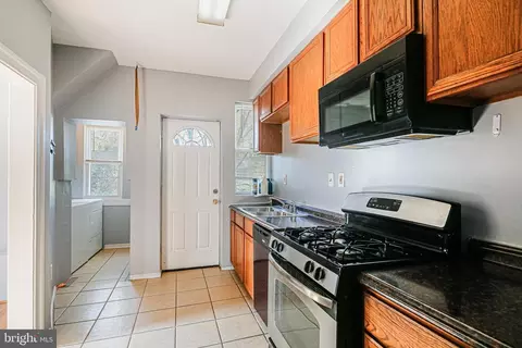 761 E 36th St, Baltimore, MD 21218 photo 10
