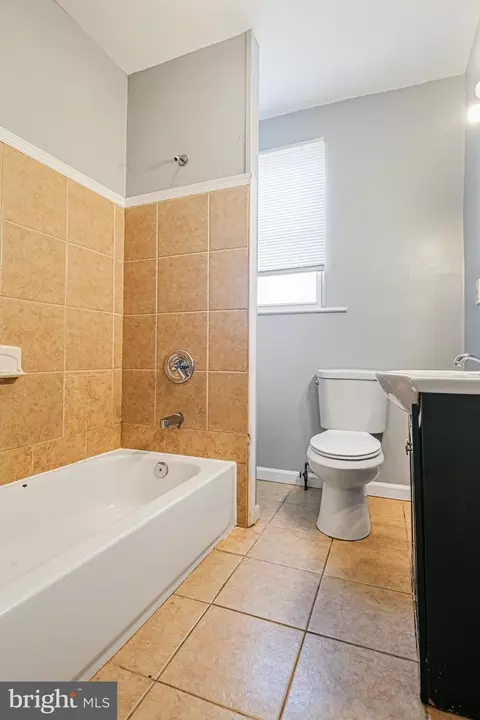 761 E 36th St, Baltimore, MD 21218 photo 18
