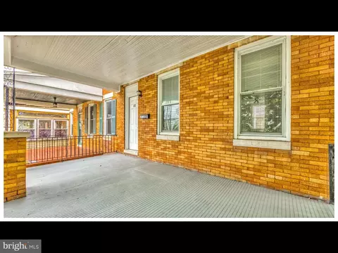 Exterior - 401 E Cold Spring Ln, Baltimore, MD 21212 photo 4 of 6
