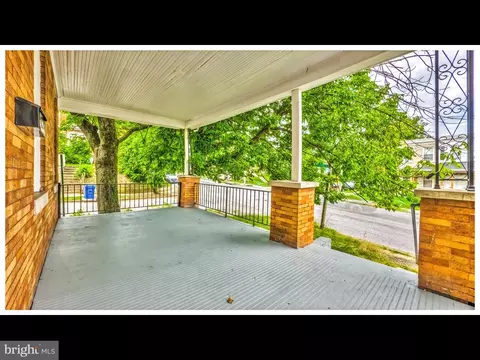 Exterior - 401 E Cold Spring Ln, Baltimore, MD 21212 photo 3 of 6