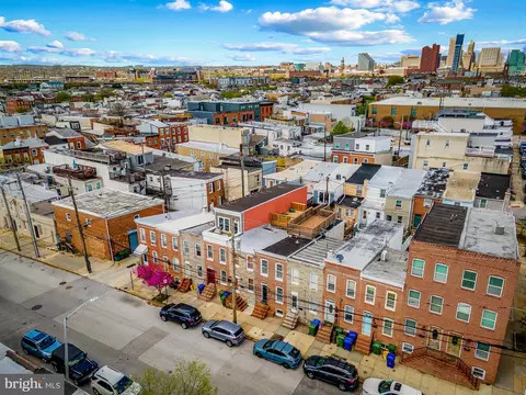 View/Area - 122 E Barney St, Baltimore, MD 21230 photo 2 of 9