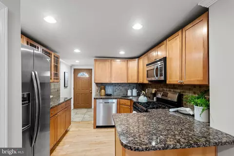 Kitchen - 122 E Barney St, Baltimore, MD 21230 photo 1 of 4