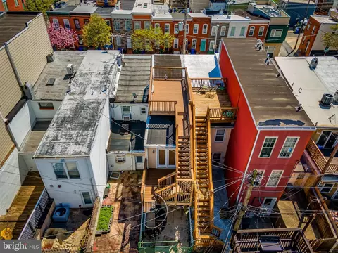 View/Area - 122 E Barney St, Baltimore, MD 21230 photo 6 of 9