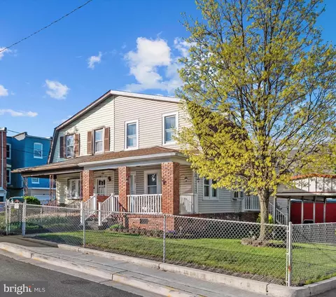 4125 Saint Thomas Ave, Baltimore, MD 21206 photo 2