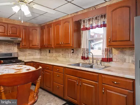 4125 Saint Thomas Ave, Baltimore, MD 21206 photo 14