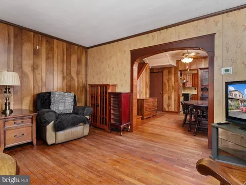 4125 Saint Thomas Ave, Baltimore, MD 21206 photo 7