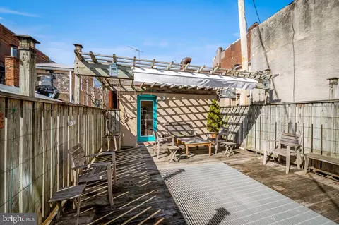 Exterior - 1637 E Baltimore St, Baltimore, MD 21231 photo 4 of 4