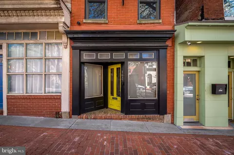 Exterior - 1637 E Baltimore St, Baltimore, MD 21231 photo 2 of 4