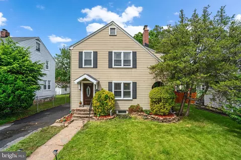 3206 Barrington Rd, Baltimore, MD 21215