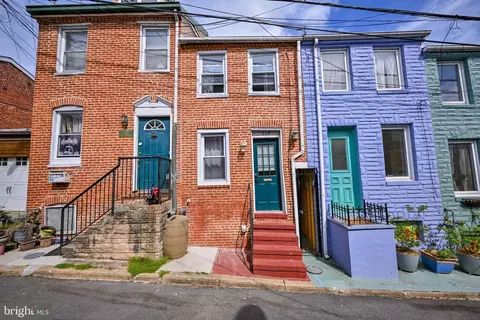 219 Chapel St, Baltimore, MD 21231