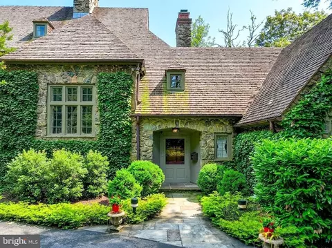 102 Cotswold Rd, Baltimore, MD 21210