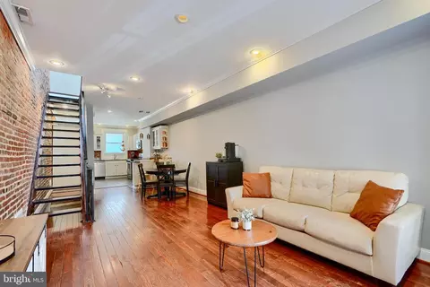 313 S Robinson St, Baltimore, MD 21224 photo 4