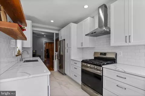 107 E Randall St, Baltimore, MD 21230 photo 15
