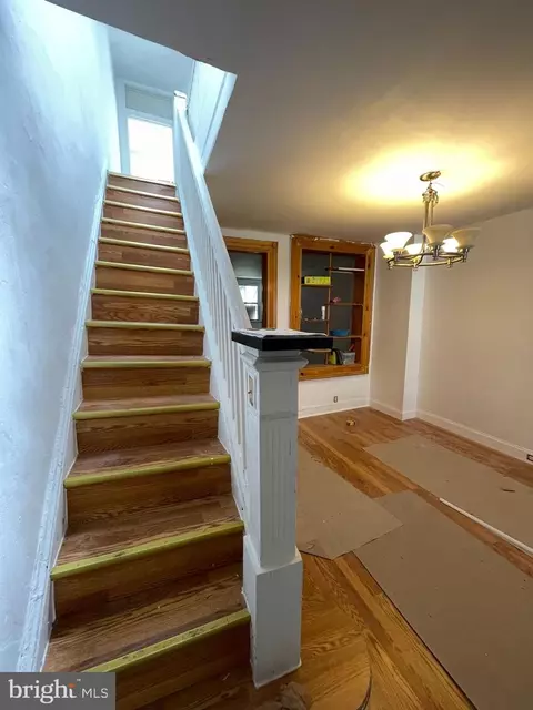 Entry Way - 3123 Sumter Ave, Baltimore, MD 21215 photo 3 of 11