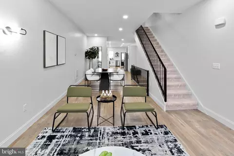 Entry Way - 715 E 20th St, Baltimore, MD 21218 photo 1 of 10