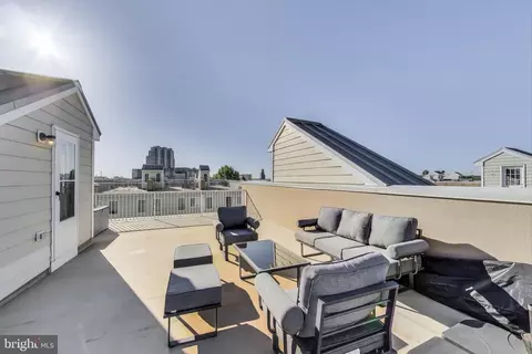 1317 Lowman St, Baltimore, MD 21230 photo 32
