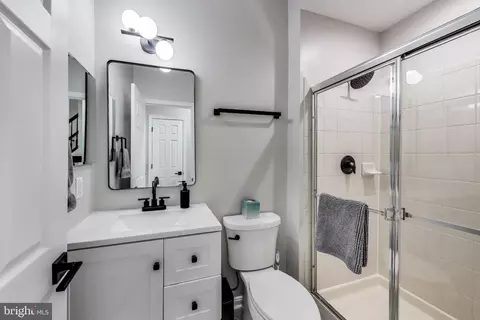 1317 Lowman St, Baltimore, MD 21230 photo 7