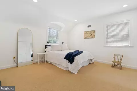 Bedroom - 211 Lambeth Rd, Baltimore, MD 21218 photo 6 of 12