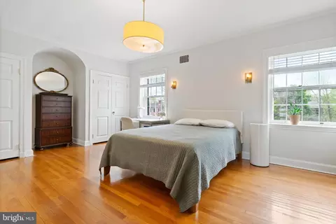 Bedroom - 211 Lambeth Rd, Baltimore, MD 21218 photo 5 of 12