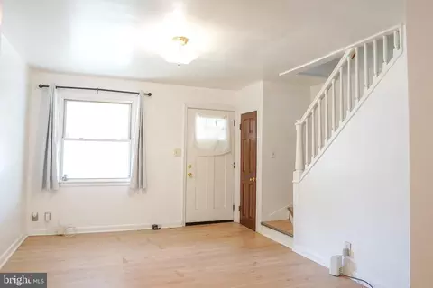 3825 10th St, Baltimore, MD 21225 photo 8