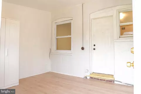 3825 10th St, Baltimore, MD 21225 photo 16