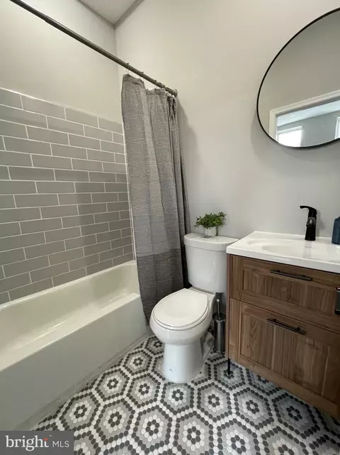 Bath - 413 E North Ave, Baltimore, MD 21202 photo 1 of 4