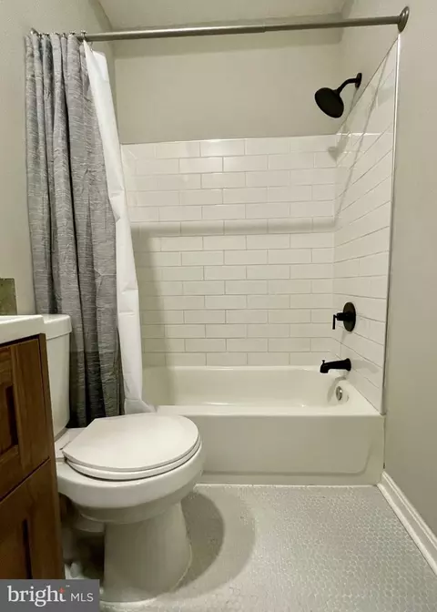 Bath - 413 E North Ave, Baltimore, MD 21202 photo 4 of 4
