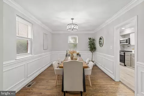 515 Coventry Rd, Baltimore, MD 21229 photo 9