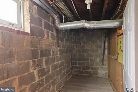 515 Coventry Rd, Baltimore, MD 21229 photo 36