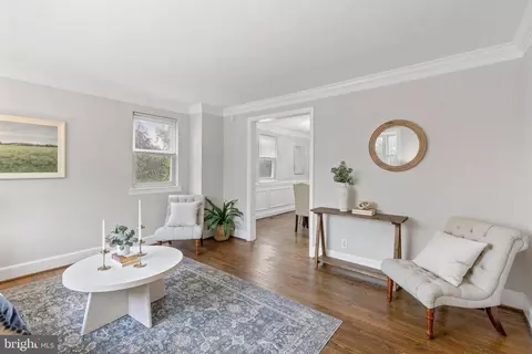 515 Coventry Rd, Baltimore, MD 21229 photo 2