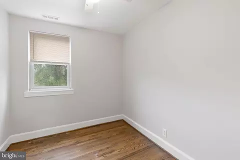 515 Coventry Rd, Baltimore, MD 21229 photo 22